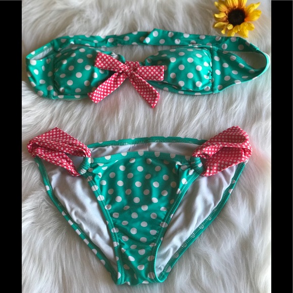 ❗️LAST CHANCE ❗️✅LIKE-NEW Women 2 piece bikini✅ - Picture 2 of 6